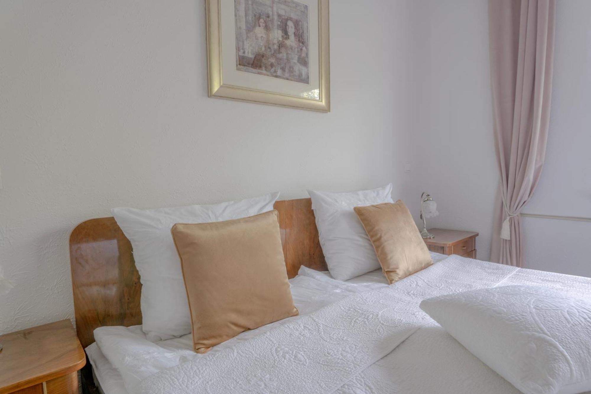 Mia Dream Apartment เบลด ภายนอก รูปภาพ